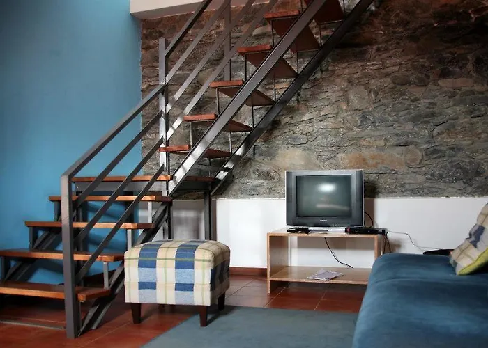 Quinta Sao Lourenco 팜스테이 칼례타